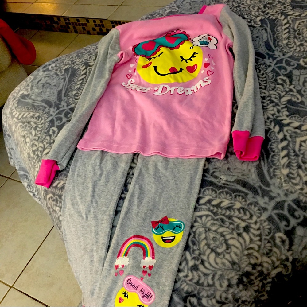 Makers mark (Sams warehouse brand) set of girls pj’s